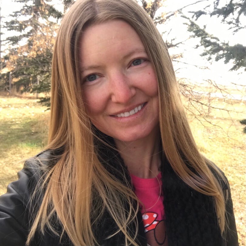 The photo shows a portrait of a woman.