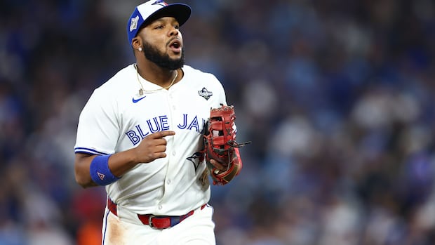 Is $500M for a single Toronto Blue Jay worth it? Economists say yes | CBC Sports
