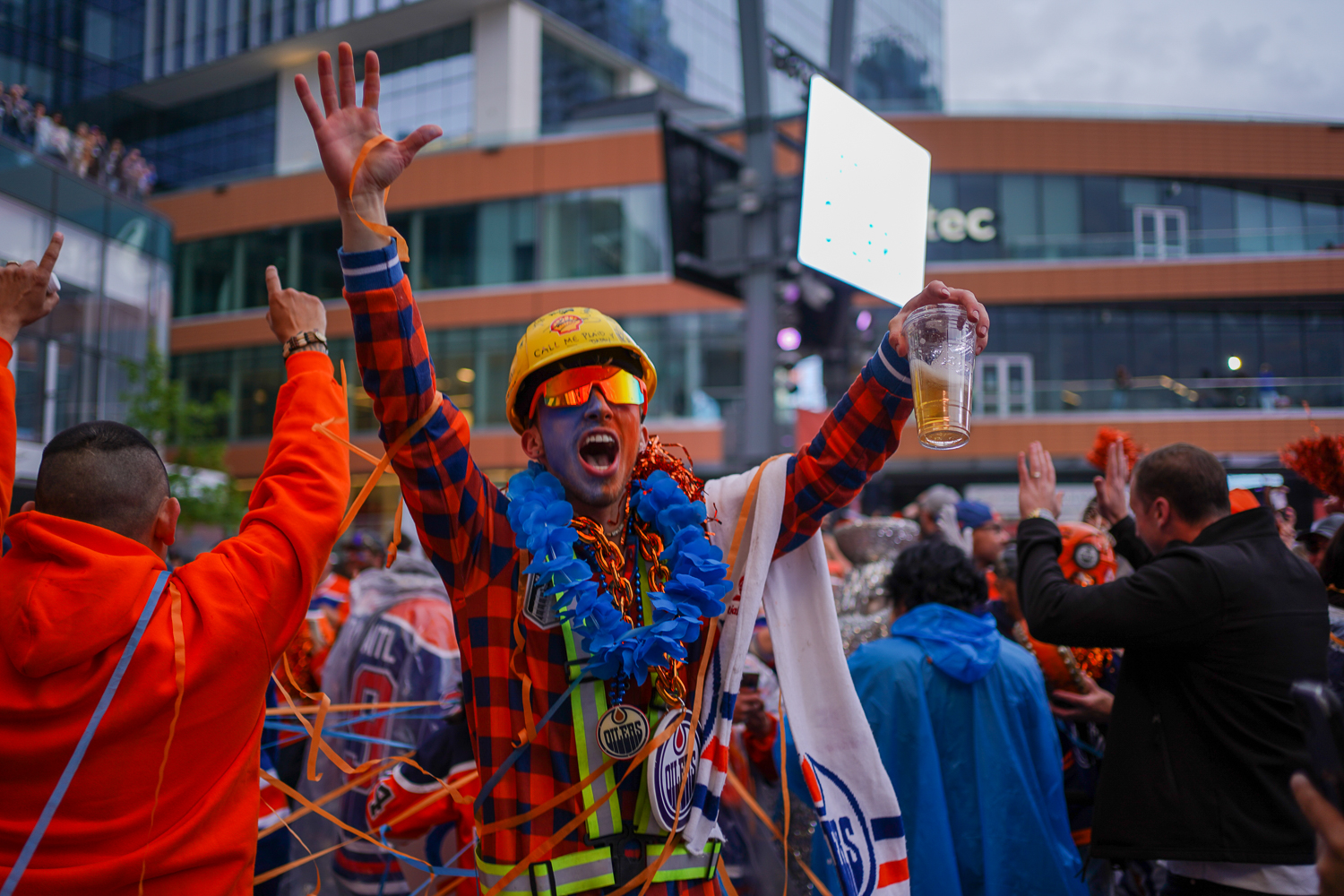 After early Stanley Cup final losses, Edmonton Oilers fans are ready for another win After early Stanley Cup final losses, Edmonton Oilers fans are ready for another win